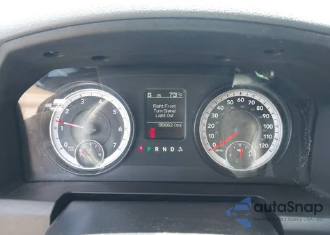 2014 Ram 1500 Express из США, поврежденный, VIN 3C6JR7AT9EG255106